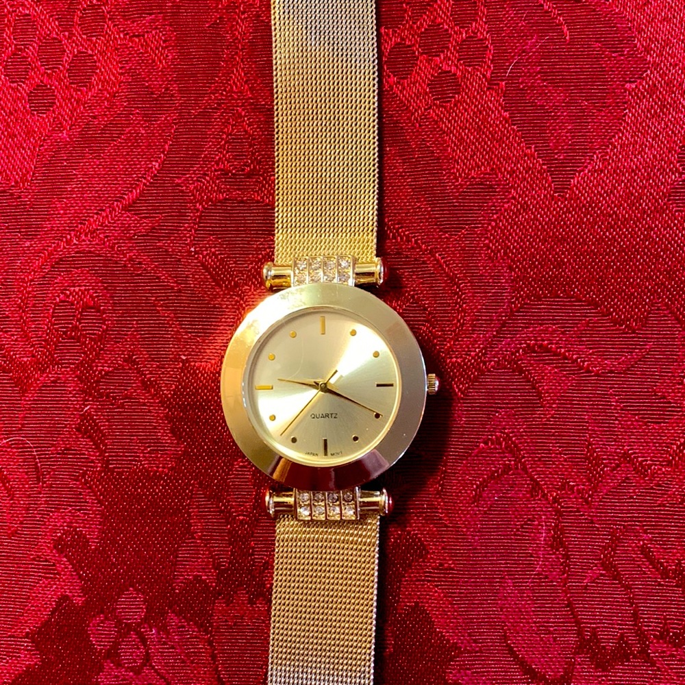 Chicos watch